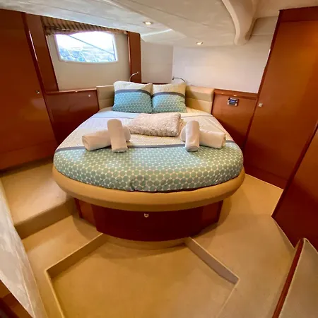 Sejour De Reve Sur Un Yacht Linge Et Menage Inclus - Boat Paradise La Rochelle *